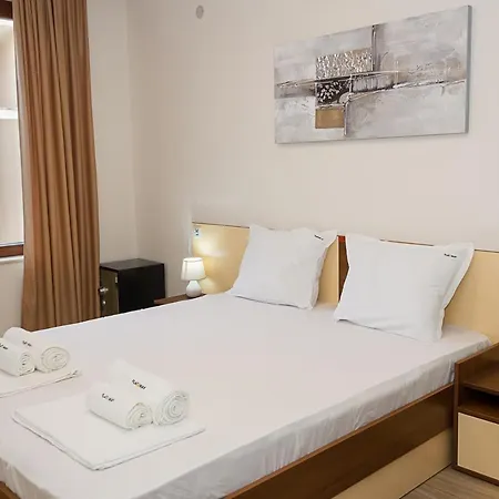 Golden Sands 1bd By Flat Mаnager Apartment