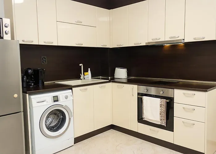 Golden Sands 1bd By Flat Mаnager *